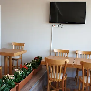 2* Hotel Academia